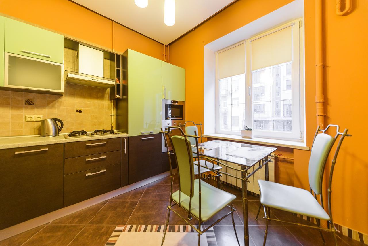 1-Room Apartments Kiev City Center Buitenkant foto